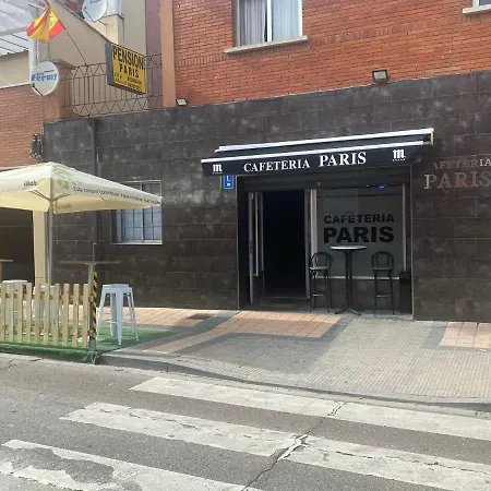 Pension Paris * ארויו דה לה אנקומיינדה